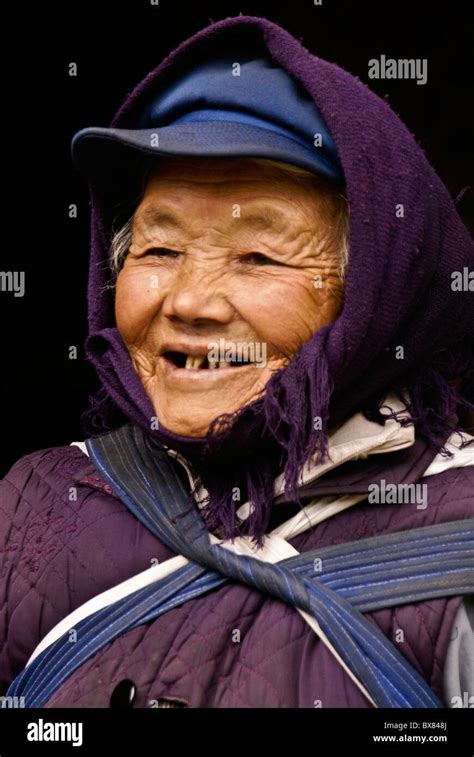Lijiang Village Hi Res Stock Photography And Images Alamy