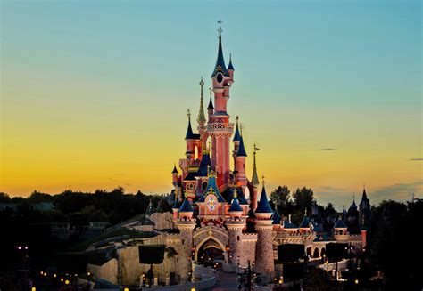 Disneyland Paris 4k Wallpapers Top Free Disneyland Paris 4k