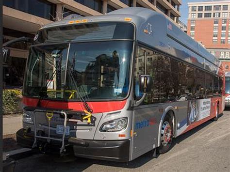 Dc Metros New Cng Buses Debut Mass Transit