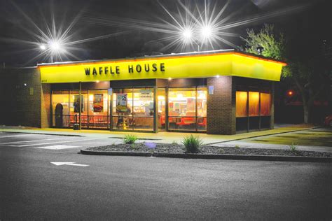 Midnight Breakfast At Sarasotas Waffle House Sarasota Magazine