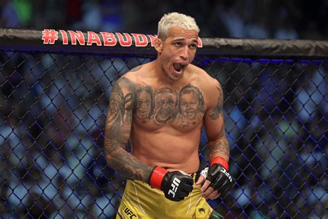 Charles Oliveira Vows To Hunt Beneil Dariush At Ufc I Want It So Bad Mma Fighting
