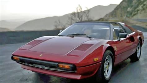 This Is What It S Like To Drive Magnum Pi S Ferrari