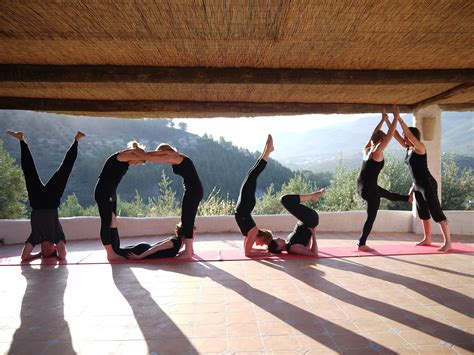 10 Reasons Why You Need To Go On A Yoga Retreat