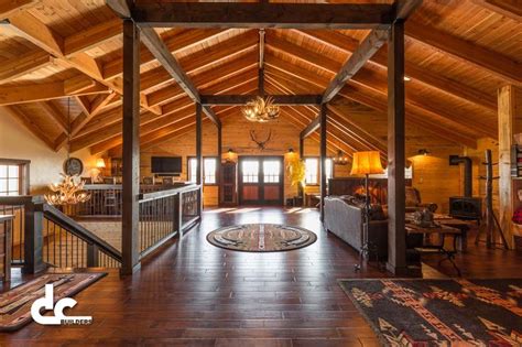 And with a bedroom and a combination kitchen and living area it gives you room for extended stays. Best 25+ Barn with living quarters ideas on Pinterest | Barn living quarters, Pole barn living ...