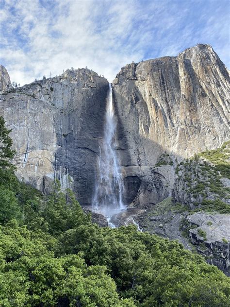 The Tallest Waterfall In Yosemite National Park Upper Yosemite Falls