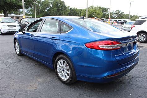 Pre Owned 2017 Ford Fusion S Sedan 4 Dr In Tampa 2433 Car Credit Inc