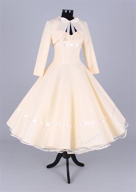 Maybe you would like to learn more about one of these? 50er-Hochzeit - 50er Jahre Hochzeitskleid Artikel: Marie ...