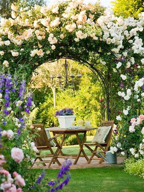 20 Lovable And Relaxing Garden Retreat Ideas 2022