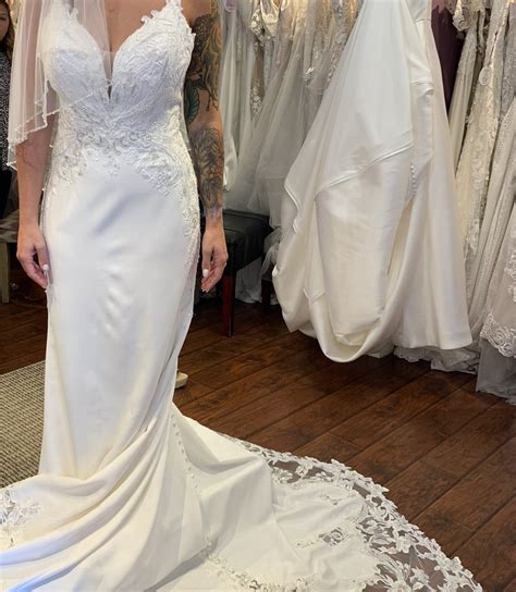Allure Bridals New Wedding Dress Save Stillwhite