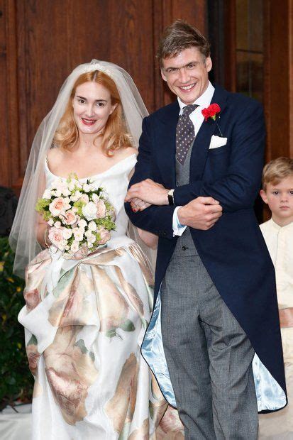 Seid dabei bei meiner brautkleider anprobe! Brautmode: Royale Hochzeitskleider | September 2014 ...