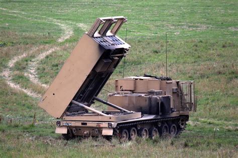 Blogosphère Calamity Jade Lance Roquettes Multiple M270 Mlrs