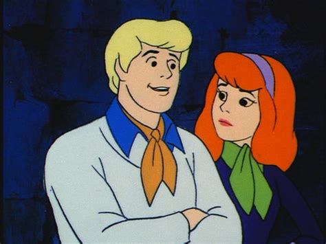 Fred And Daphne Hassle In The Castle Fred Scooby Doo New Scooby Doo