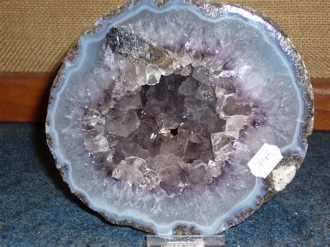 Large Geode Cut In Half Flickr Photo Sharing