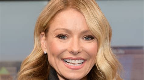 Celebrities Who Cant Stand Kelly Ripa