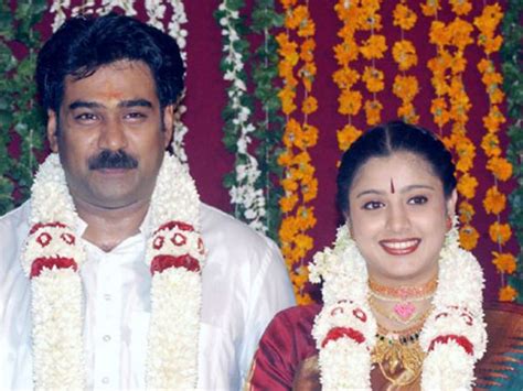 Biju Menon Married To Samyuktha Varma Marriage Pictures Celebrity