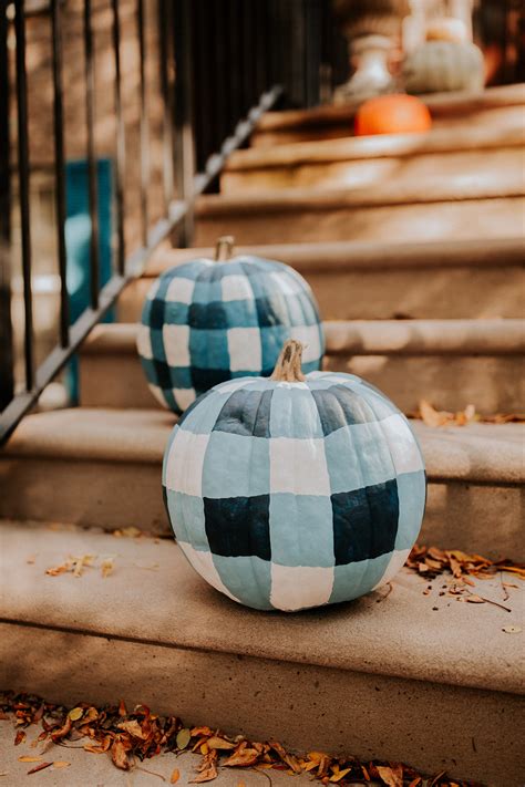 12 Diy Painted Pumpkin Ideas For A No Carve Halloween 100 Layer Cake