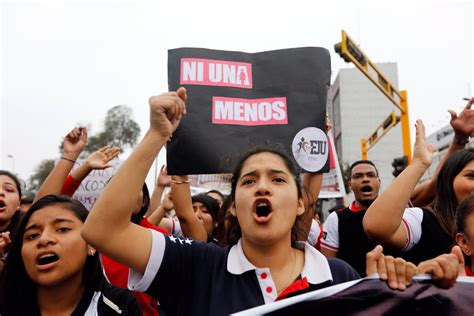 Cerca De 20 Mujeres Son Violadas Al Día En Perú
