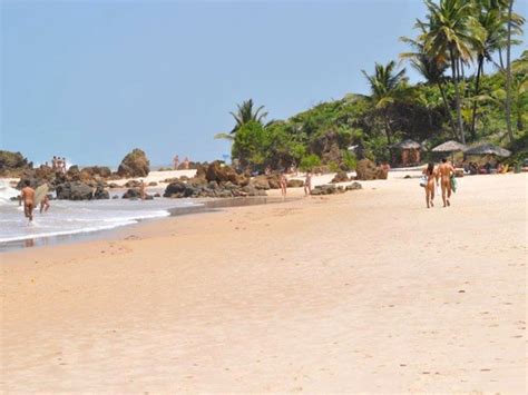 G1 Adepta do naturismo dá dicas sobre as 8 praias nudistas oficiais