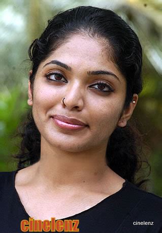 Sexy Mallu Actress Rima Kallingal Hot Pictures Tamilogallery