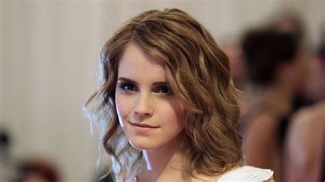 Emma Watson 4k Ultra Hd Wallpaper Erofound Images And