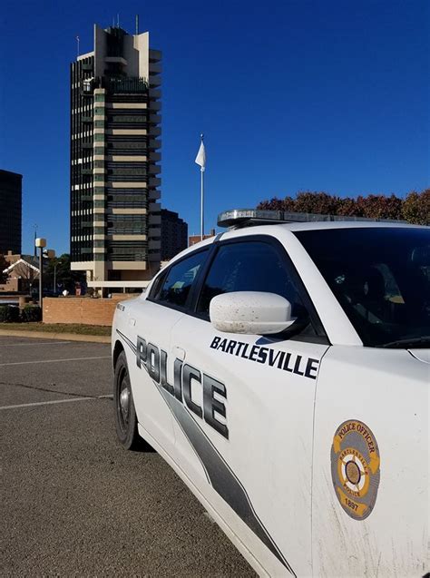 Officers Receive Bpd Life Saving Award City Of Bartlesville