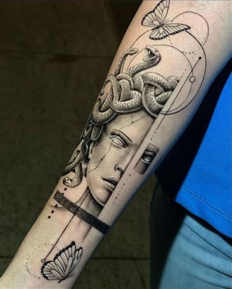 A Woman S Arm With A Snake On It And An Arrow In The Middle