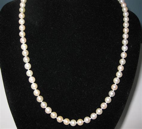 Akoya Pearl Necklace 7mm Aa Pink Overtone White Saltwater Cultured