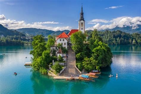 Top 10 Most Beautiful Lakes In Europe Earthology365