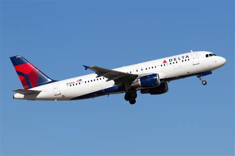 Airbus A320 200 Delta Airlines Photos And Description Of The Plane