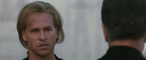 A group of professional bank robbers start to feel the heat from police when they unknowingly leave a clue at their latest heist. Val Kilmer - Heat | www.valkilmer.com | Val Kilmer ...