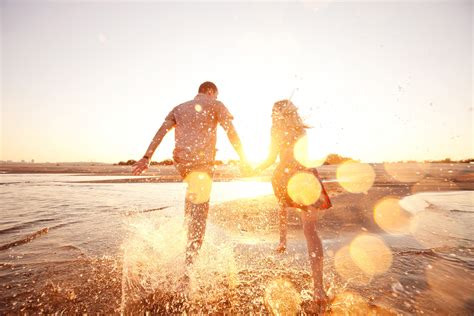 Couple Beach Mood Girl Male Summer Sea Love Wallpapers Hd