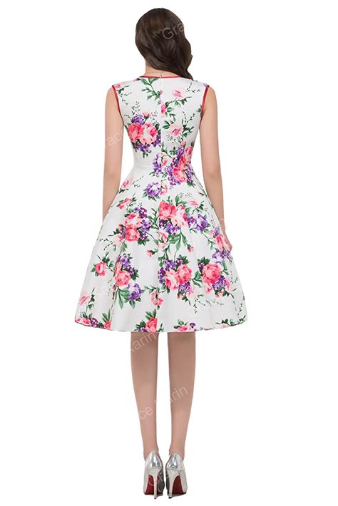 Right now, we have got floral designs on the brain, which is not surprising considering florals are maybe one of the most omnipresent motifs in style. GRACE KARIN Women Floral Homecoming Prom Dress Short for ...