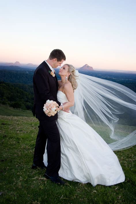 Bride Tasmania Blog Choosing Your Wedding Photography Style