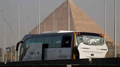 Tourist Bus Bombed Near Egypts Famed Giza Pyramids Injuries Reported