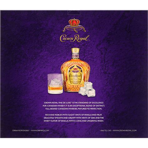 Crown Royal Fine Deluxe Blended Canadian Whiskey T Set With Ice Mold