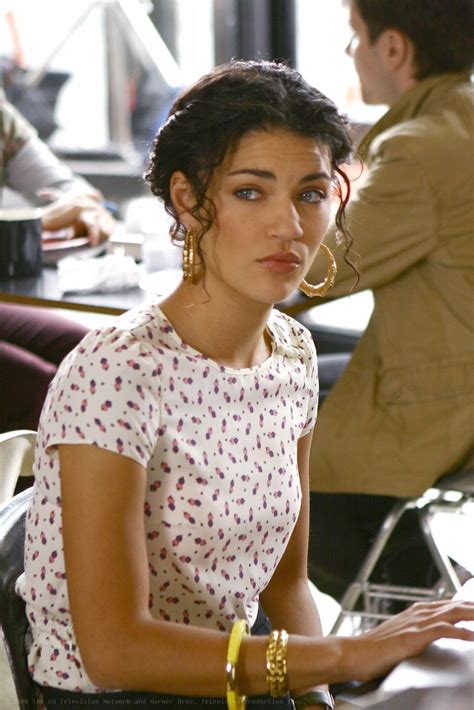 Jessica Szohr Portrays The Character Of Vanessa Abrams In The Tv Show