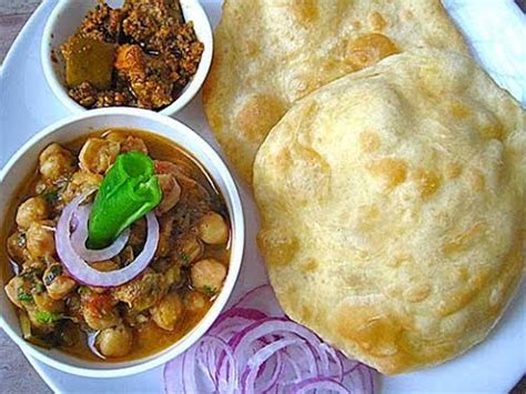 Chole stands for a spiced tangy chickpea curry and bhatura is a soft and fluffy fried leavened bread. CHOLE BHATURE recipe by deepa khurana - YouTube