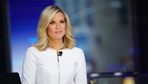 Reporting Live 20 Of The Richest Most Fabulous Female News Anchors On