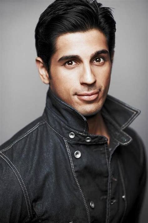 Sidharth Malhotra He Looks Like The Brown James Franco In This