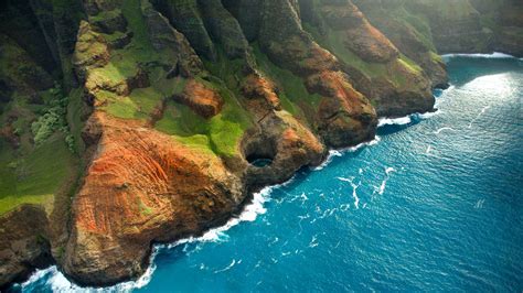 Bright Eye Sea Cave Nā Pali Coast Kauai Hawaii Usa Bing