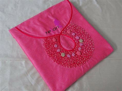Pin By Anu Mahi On Beyoutiful Embroidery Neck Designs Churidar