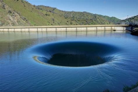 Northern california has seen heavy while the lake is a popular boating area, it's not likely anyone would accidentally slip into glory hole. 12 Most Beautiful Lakes in The World, The Silence of Nature