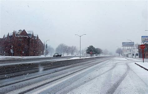 Snow In Metro Detroit Winter Wonderland Starts Wednesday
