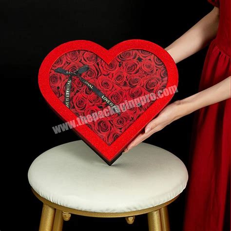 Luxury Heart Shaped Dried Flower T Paper Cardboard Box Packaging
