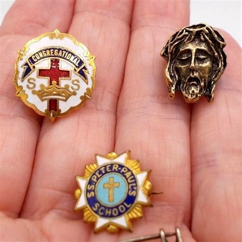 Vintage Religious Medals Lapel Pins And Jesus Head Tie Tac Ebay