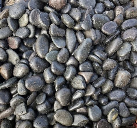 Polished Black Pebbles 1020mm 2030mm 3050mm 5080mm Menai Sand