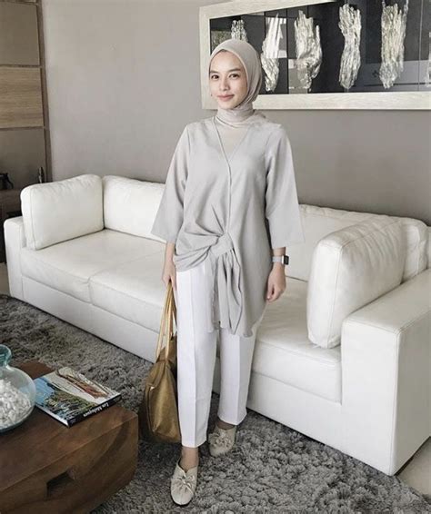 10 looks simple outfit for lebaran (trend outfit 2019) | seviq febinita 4 tutorial hijab ootd hijab syar'i remaja make up kondangan mudah untuk pemula !!!! Outfit Kondangan Simple Remaja & Outfit Kondangan Simple ...