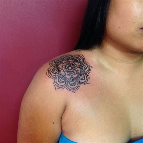 Shoulder Mandala Polynesian Tattoo Tattoos Craze