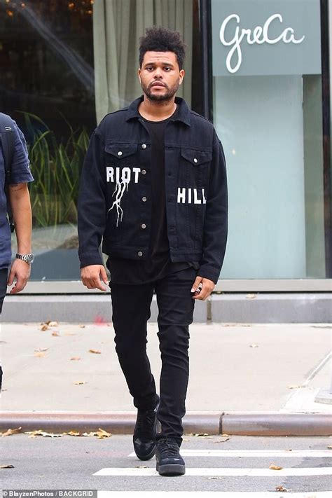 The Weeknd Catches Up With Male Pal During Rare Outing Away From Bella