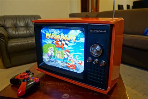Excellent Vintage Portable Tv Turned Into Retro Gaming System Boing Boing